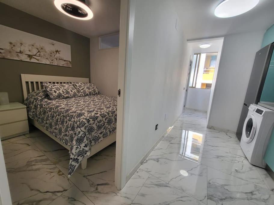 Las Canteras New 2 Bedrooms Flat At The Beach Parking Optional Las Palmas de Gran Canaria Exteriör bild